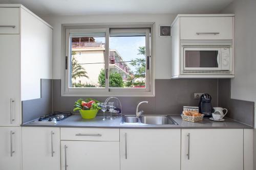 Apartamentos Castellmar Castelldefels Exterior photo